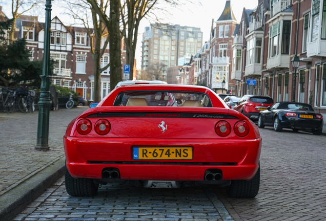 Ferrari F355 Berlinetta