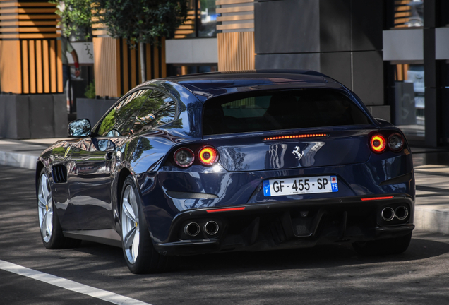 Ferrari GTC4Lusso
