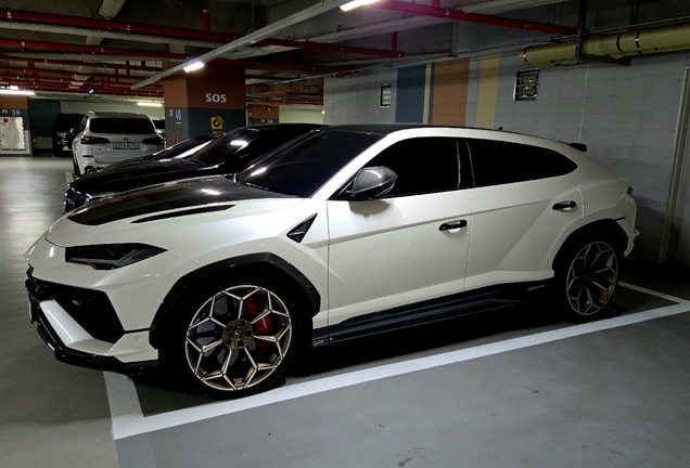 Lamborghini Urus Performante