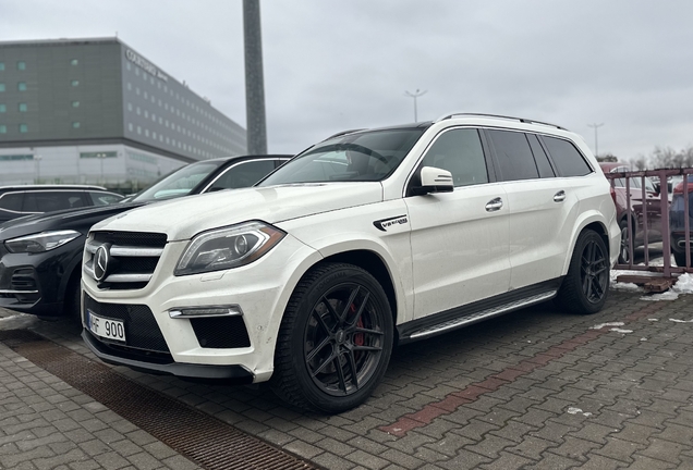 Mercedes-Benz GL 63 AMG X166
