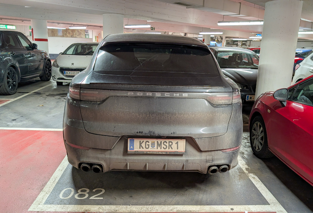 Porsche Cayenne Coupé Turbo S E-Hybrid