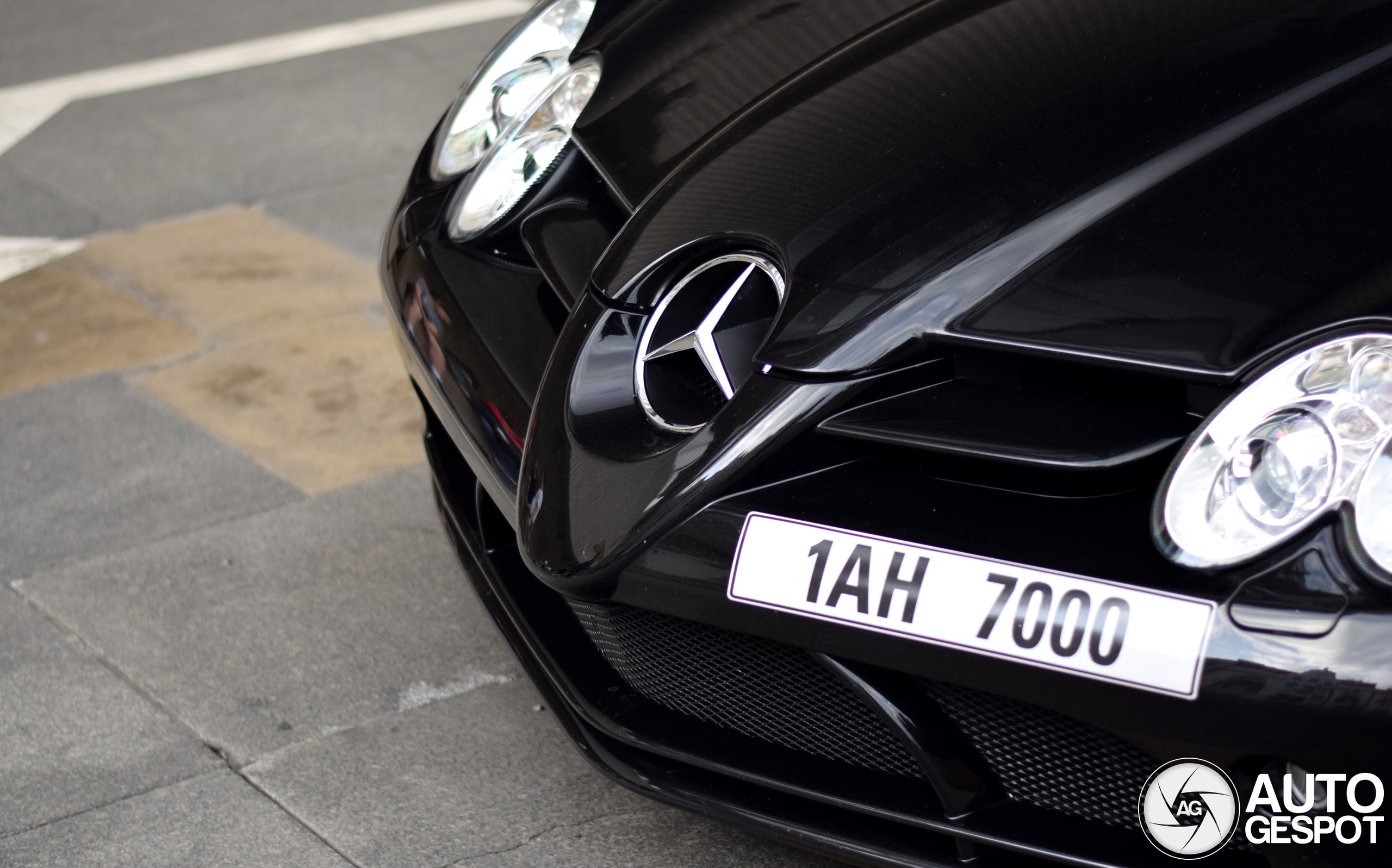 Mercedes-Benz SLR McLaren