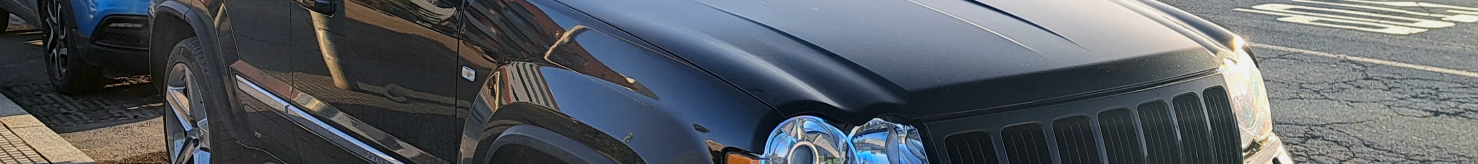 Jeep Grand Cherokee SRT-8 2005