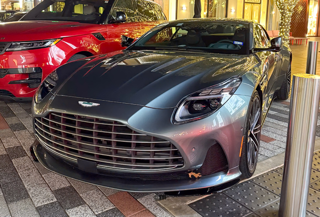 Aston Martin DB12