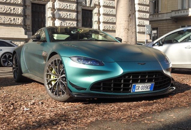 Aston Martin V8 Vantage Formula 1 Edition