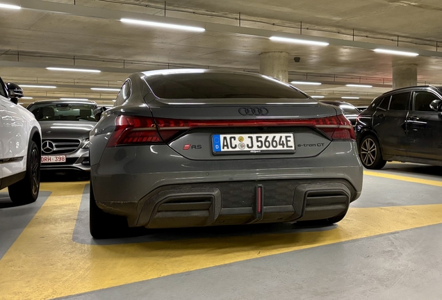 Audi RS E-Tron GT 2025