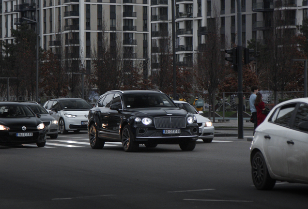 Bentley Bentayga V8 2021