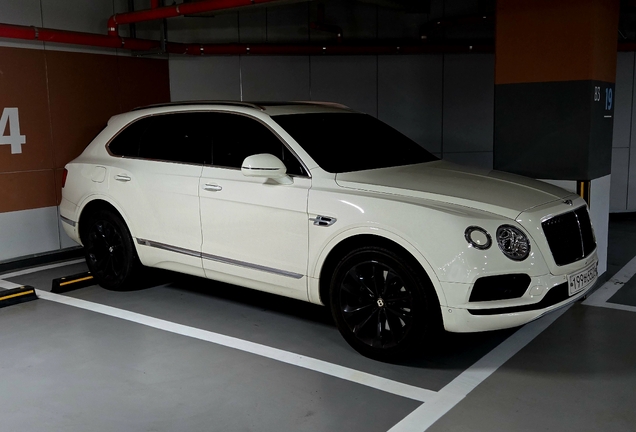 Bentley Bentayga V8