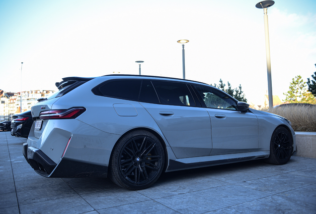 BMW M5 G99 Touring SOOQOO Performance