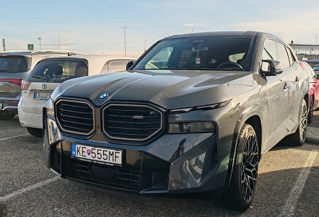 BMW XM G09