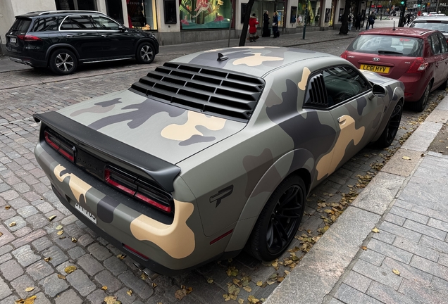 Dodge Challenger SRT Hellcat Widebody