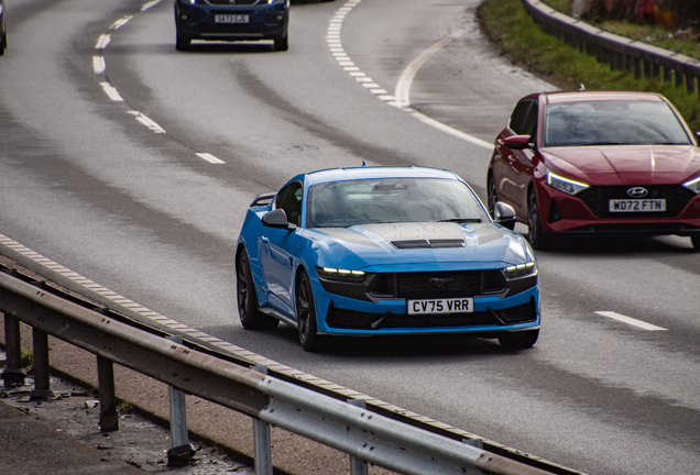 Ford Mustang Dark Horse 2024