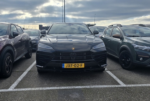 Lamborghini Urus SE