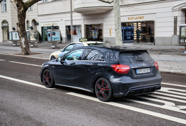 Mercedes-AMG A 45 W176 2015
