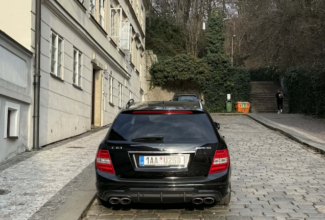 Mercedes-Benz C 63 AMG Estate 2012