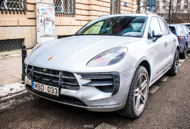 Porsche 95B Macan GTS MkII