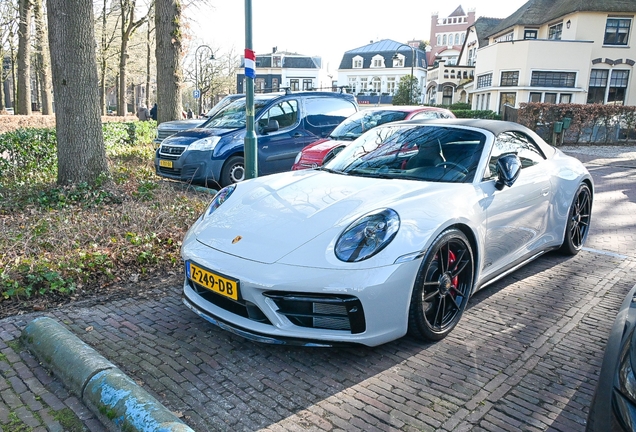 Porsche 992 Carrera 4 GTS Cabriolet MkI