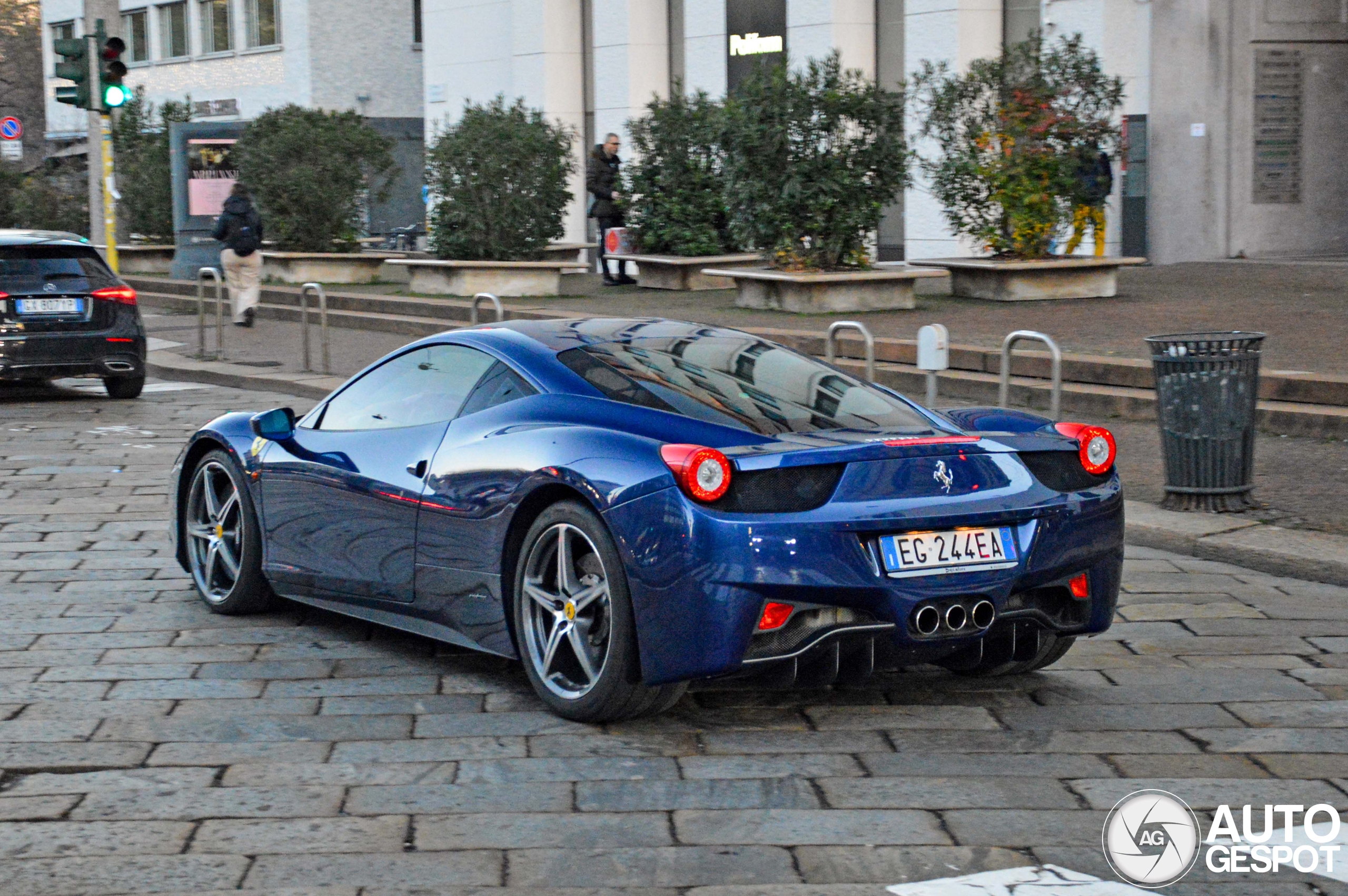Ferrari 458 in Milaan is perfectie