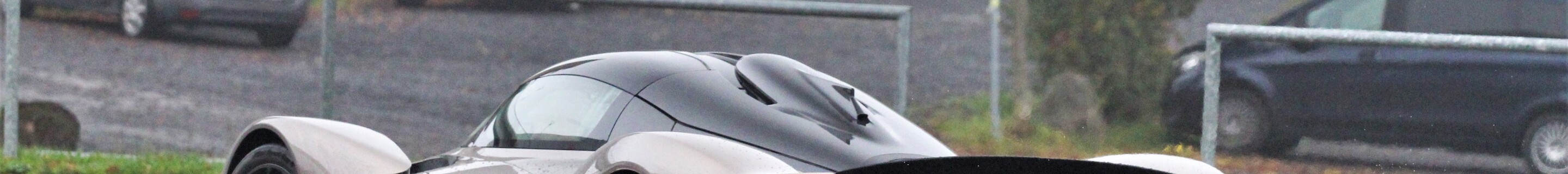 Aston Martin Valkyrie Spider