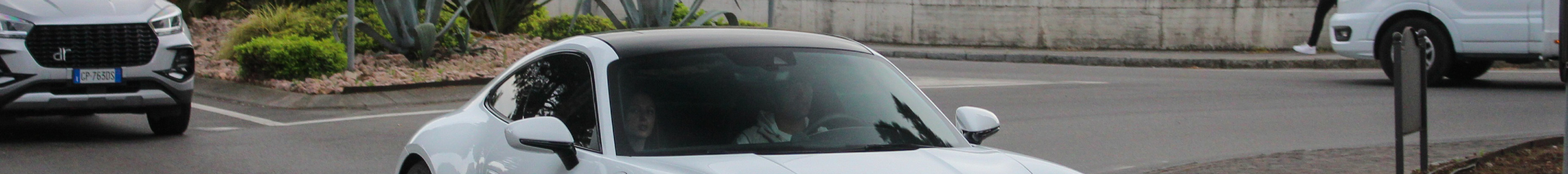 Porsche 992 Carrera 4S MkI