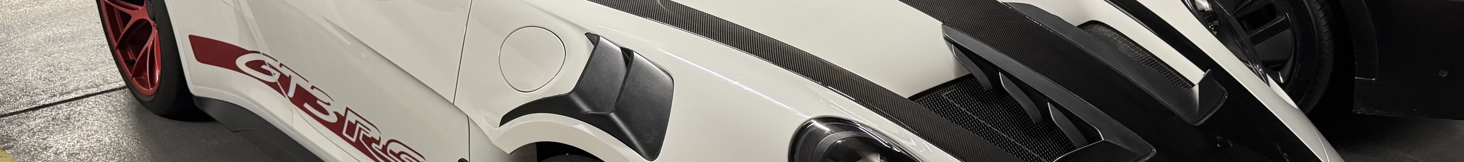 Porsche 992 GT3 RS MkI Weissach Package