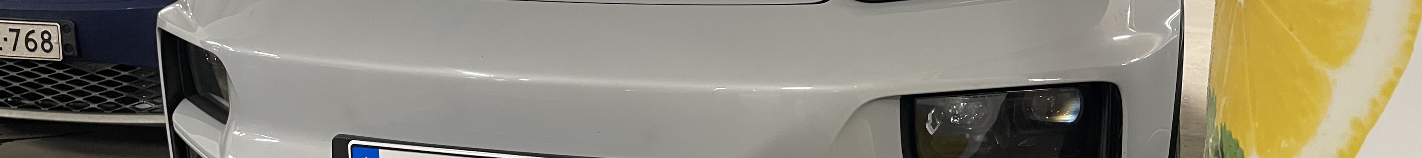 Porsche Macan EV Turbo