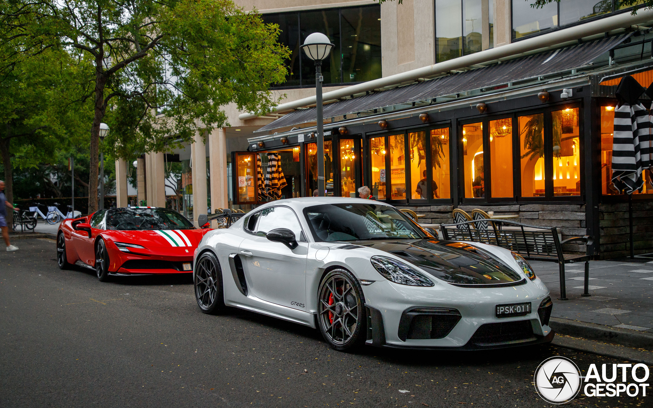Porsche 718 Cayman GT4 RS Weissach Package