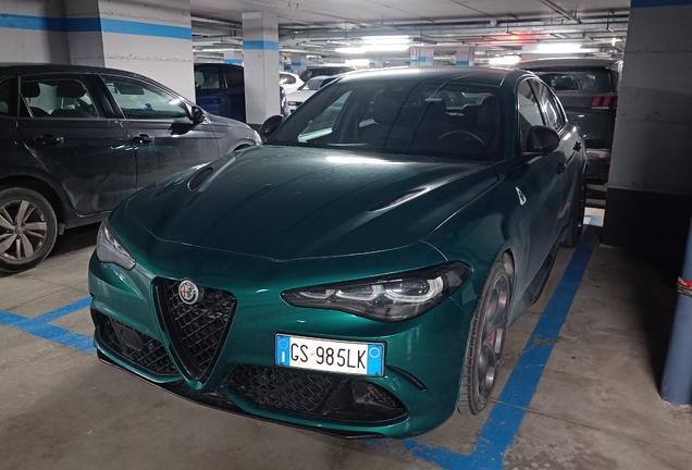 Alfa Romeo Giulia Quadrifoglio 2023