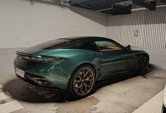 Aston Martin DB12