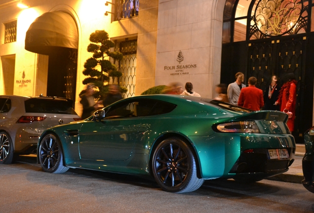 Aston Martin V12 Vantage S
