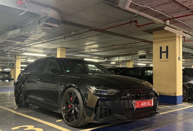 Audi RS6 Avant C8