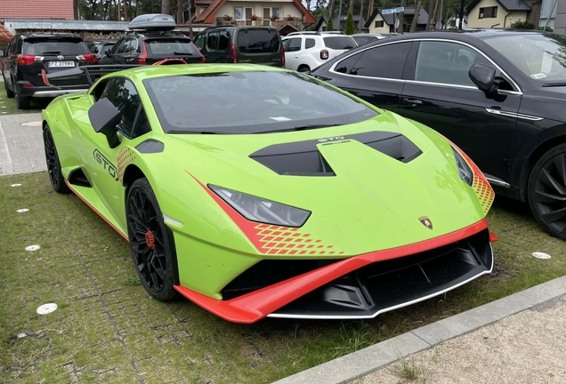 Lamborghini Huracán LP640-2 STO
