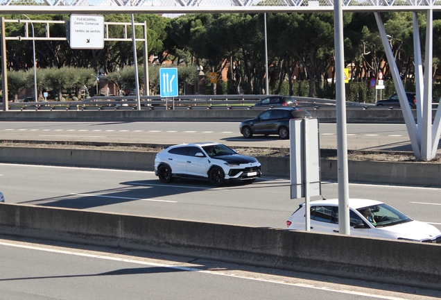 Lamborghini Urus Performante