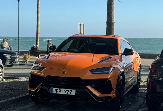 Lamborghini Urus S