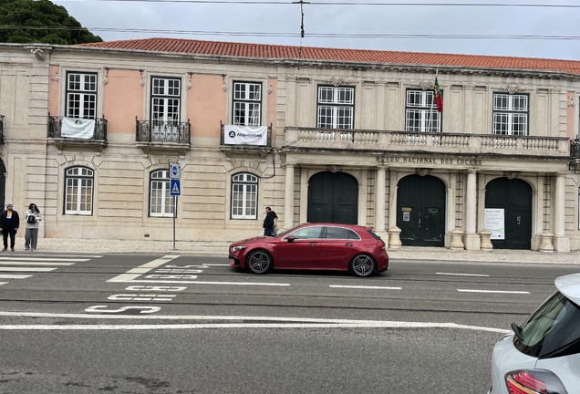 Mercedes-AMG A 45 S W177