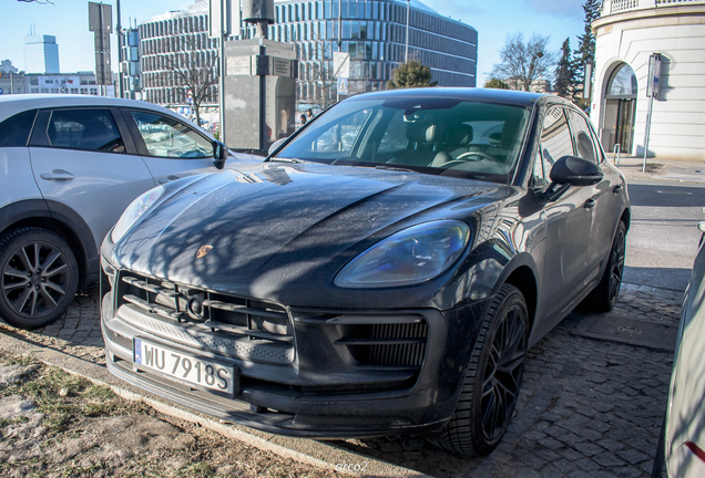 Porsche 95B Macan GTS MkIII