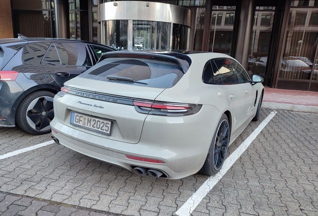 Porsche 971 Panamera Turbo Sport Turismo