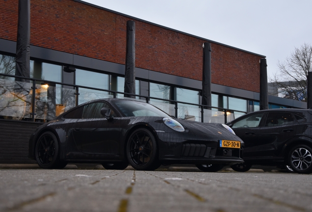 Porsche 992 Carrera GTS MkII