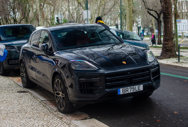 Porsche Cayenne Coupé Turbo E-Hybrid