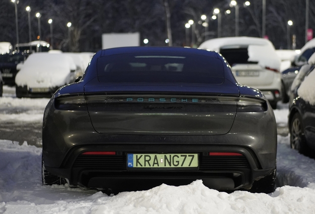 Porsche Taycan GTS