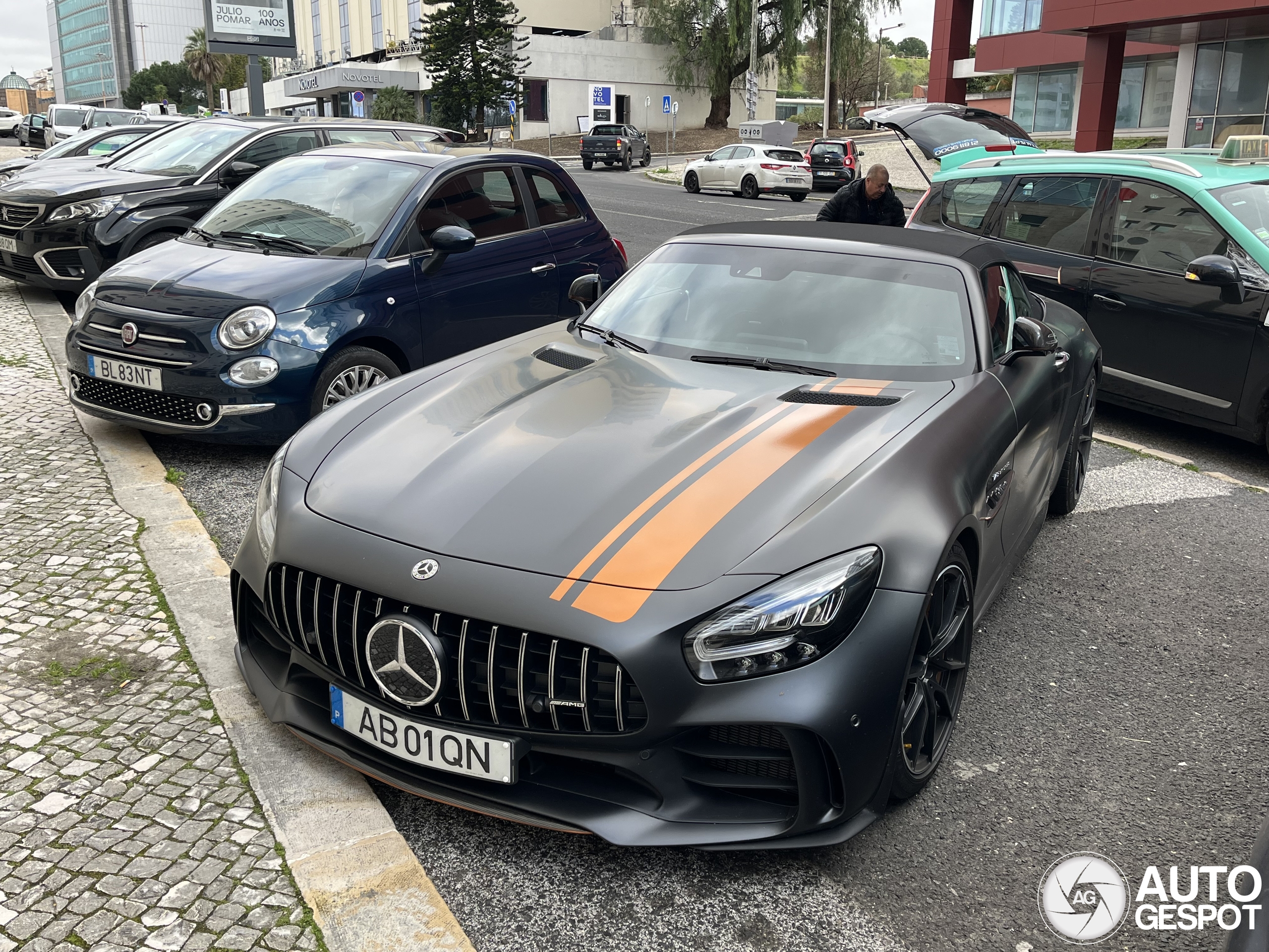 Mercedes-AMG GT R Roadster R190