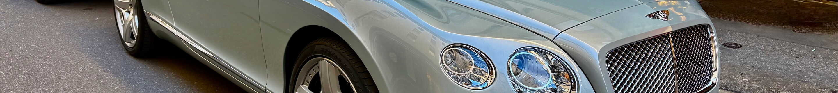 Bentley Continental GTC 2012