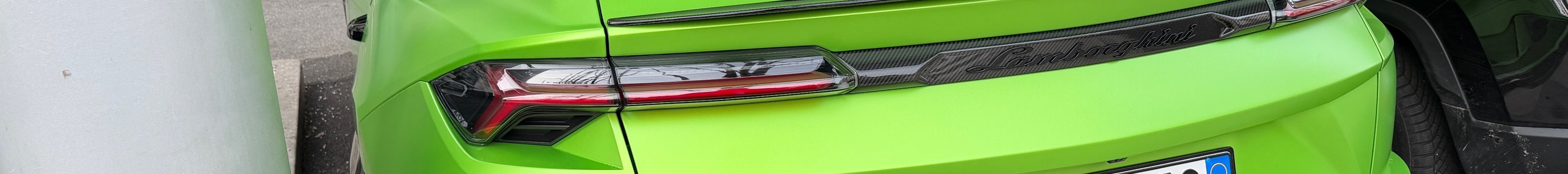 Lamborghini Urus Performante