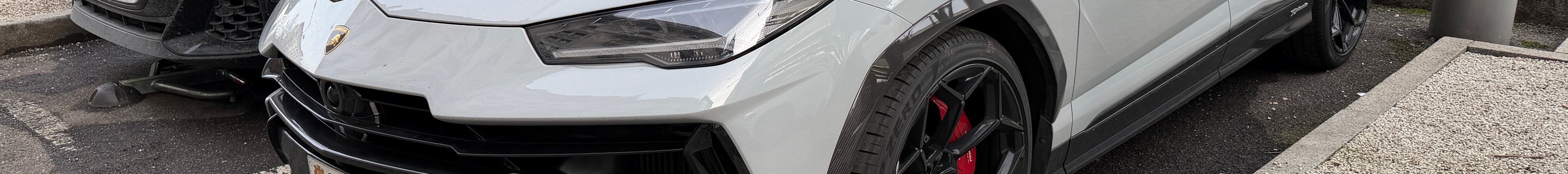 Lamborghini Urus Performante