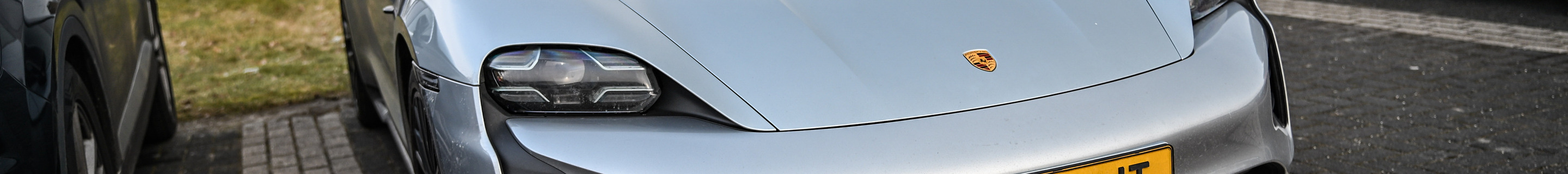 Porsche Taycan GTS Sport Turismo MkI