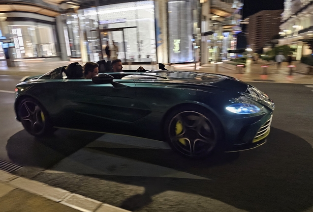 Aston Martin V12 Speedster
