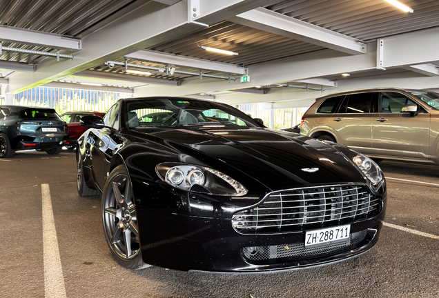 Aston Martin V8 Vantage