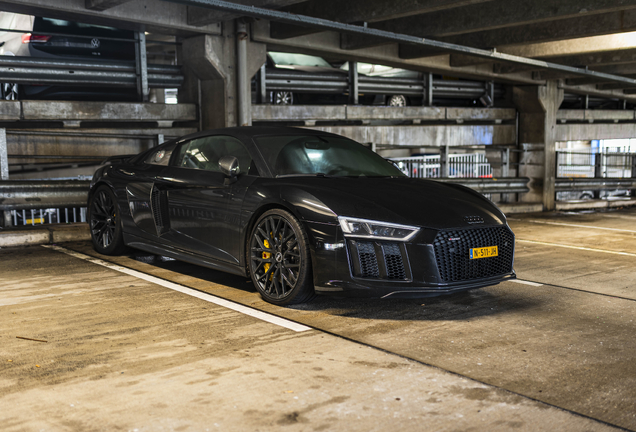 Audi R8 V10 Plus 2015