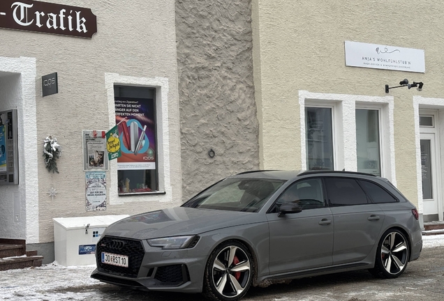 Audi RS4 Avant B9
