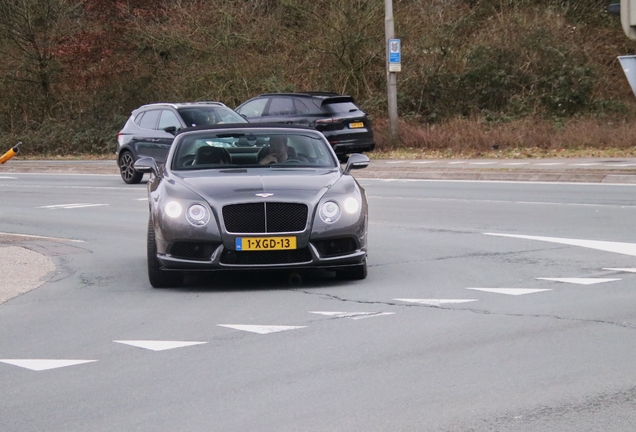 Bentley Continental GTC V8 S
